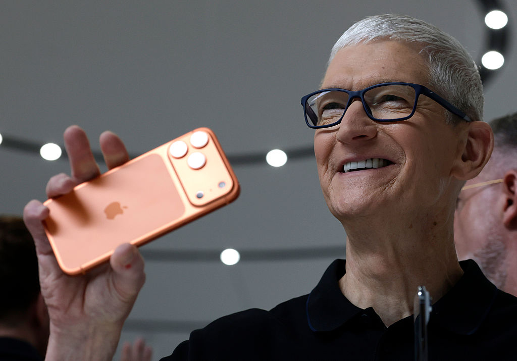 iOS 27实用AI功能解析：不止于Siri 封面图