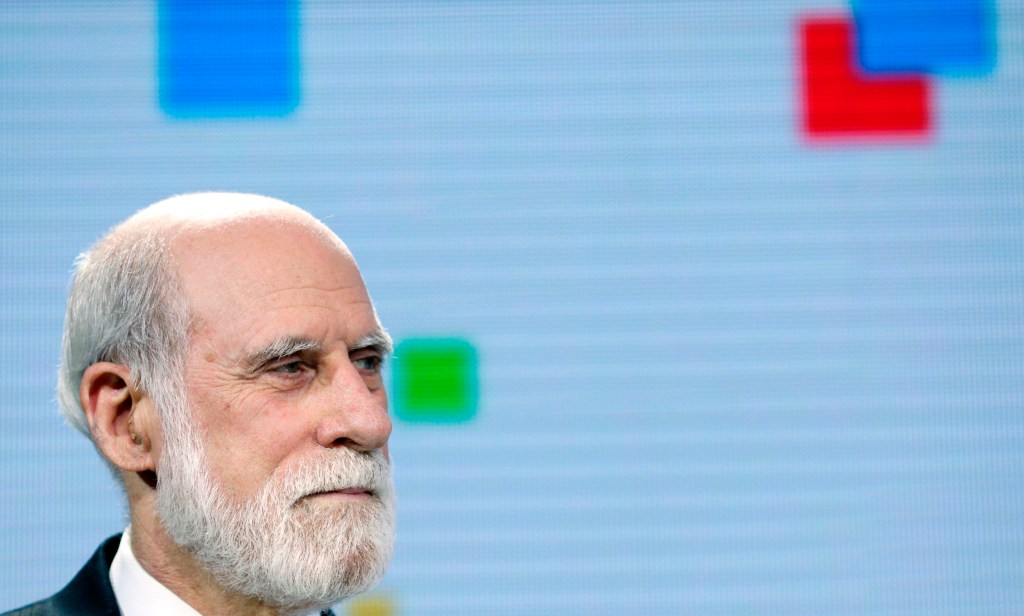 Vint Cerf为AI代理打造开放互联网身份协议