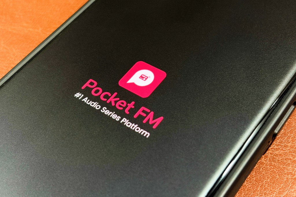 Pocket FM营收翻倍，AI生成93%音频内容 封面图