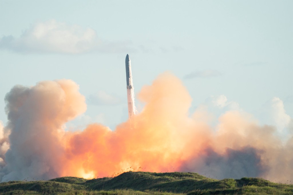 SpaceX创史上最大IPO：AI与太空技术融合新篇章