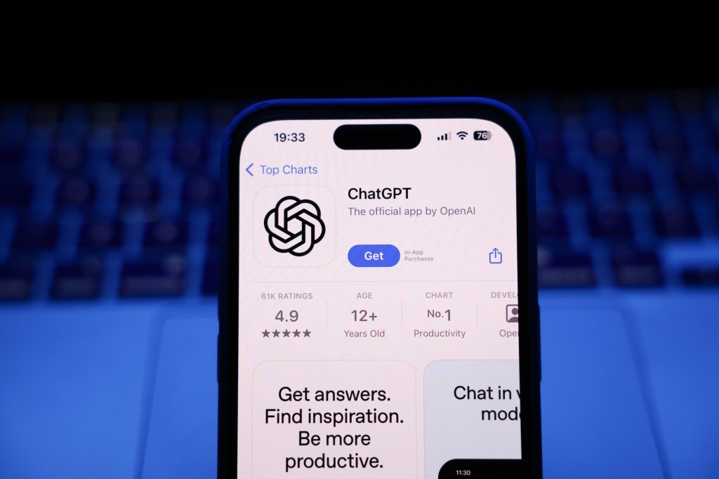 OpenAI向全美用户开放ChatGPT健康功能 封面图